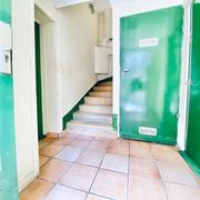 à vendre , à acheter Rouen rive droite CHU , Boulingrin appartement T2  avec grenier à aménager de 56 m2 en surface brut avec travaux  au dernier étage.