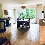 A vendre prox Mont Saint Aignan maison indépendante sur sous sol complet avec garage et jardin clos et terrasse.