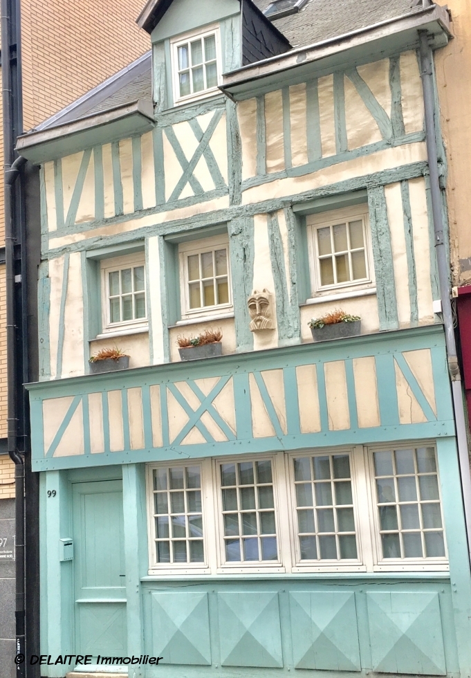 maison ancienne à  rouen rive droite