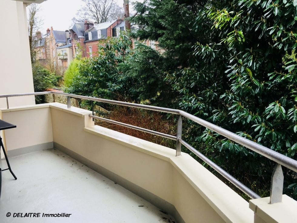 terrasse vue sur jardin