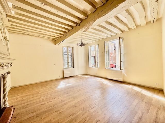Les informations sur les risques auxquels ce bien est exposé sont disponibles sur le site Géorisques:   https://www.georisques.gouv.fr  DELAITRE IMMOBILIER "LE CONSEIL SERIEUX"
