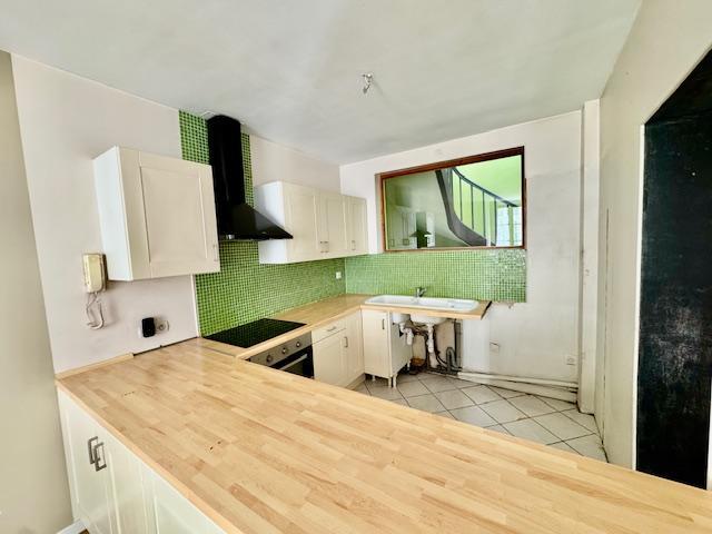 Les informations sur les risques auxquels ce bien est exposé sont disponibles sur le site Géorisques:   https://www.georisques.gouv.fr  DELAITRE IMMOBILIER "LE CONSEIL SERIEUX"